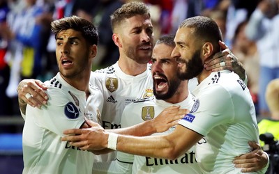 满贯体育动态-VAR划线毫米级越位