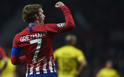 满贯体育精华-乌奈西蒙这表现还能怎么吹