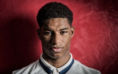 满贯体育精华-于帕梅卡诺成更衣室难题